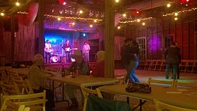 The bands starts at Sisterdale Dance Hall The bands starts at Sisterdale Dance Hall